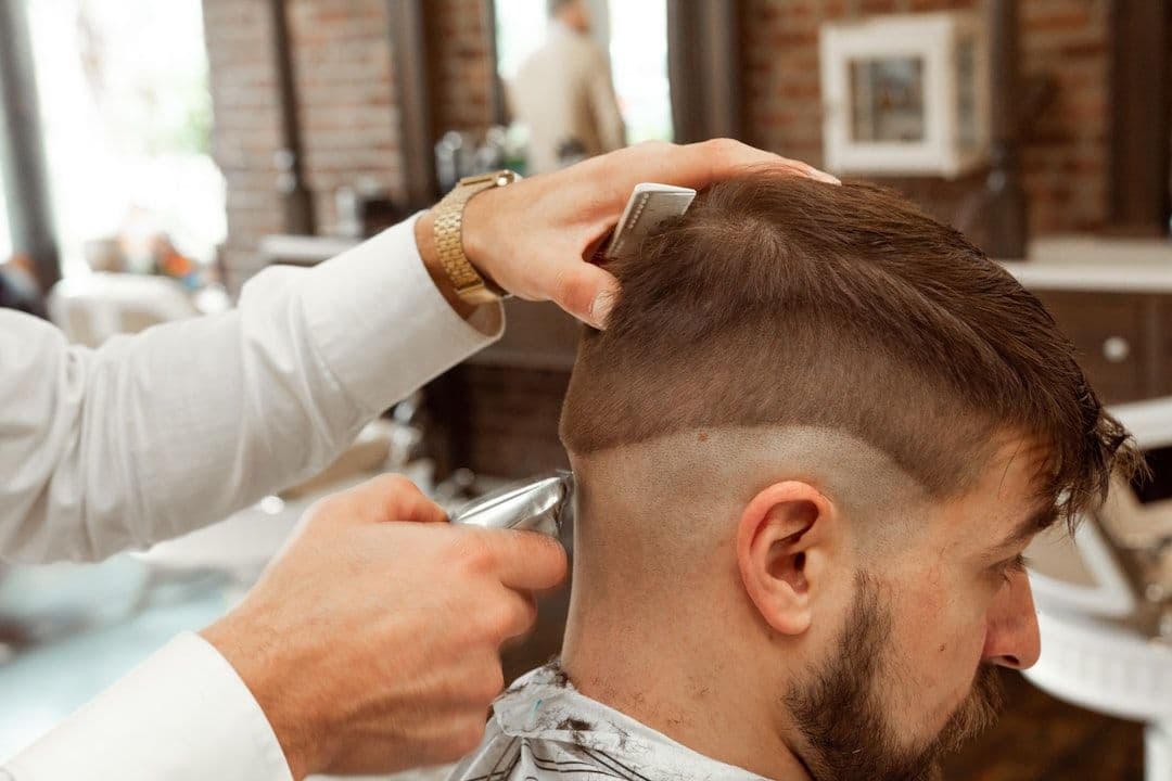 Short Summer Haircuts: Style and Comfort in Hot Weather